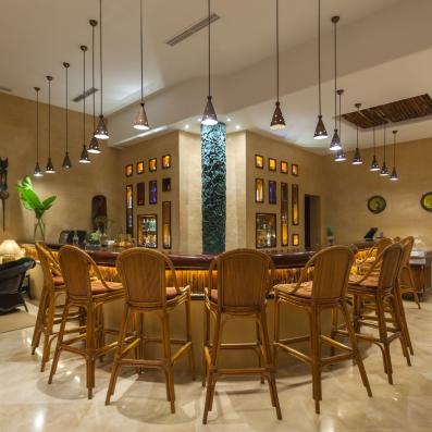 bar chaises hautes 