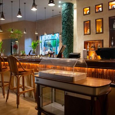 bar 