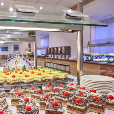 buffet dessert