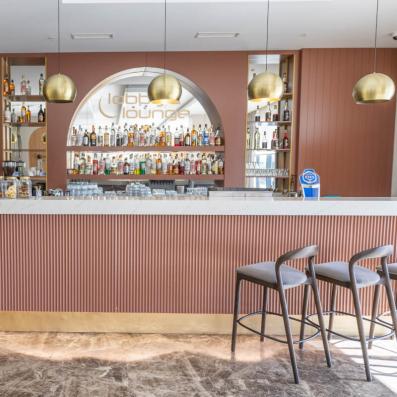 lobby bar 