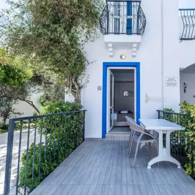 vue de la façade extérieur de l'hôtel