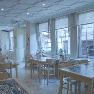 restaurant