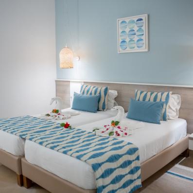 chambre avec lit 