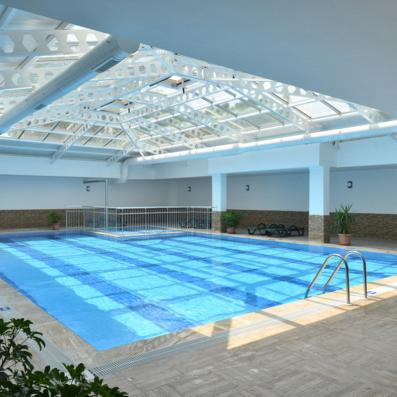 piscine intérieure 