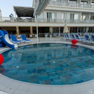 petite piscine