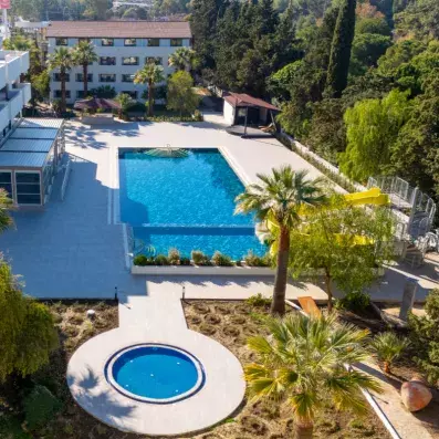 vue d'ensemble piscine 