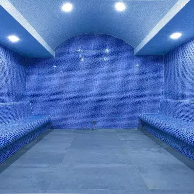 espace de détente avec un hammam