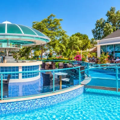 bar de la piscine 