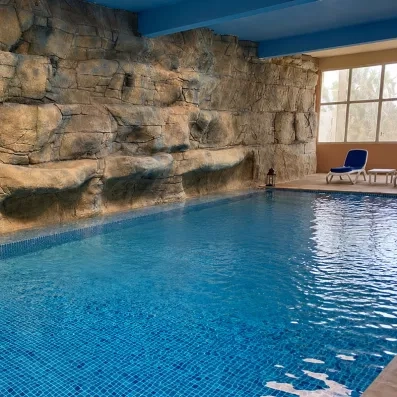 piscine intérieure