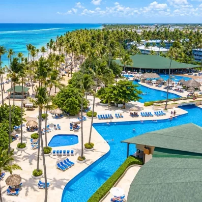 vue générale sur les piscines