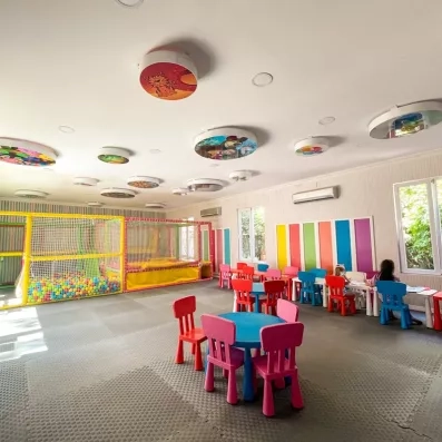 salle de jeux pour enfant intérieur