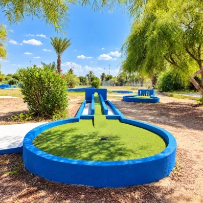 Golf miniature dans le complexe du Helya Beach à Monastir en Tunisie