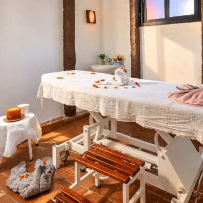 Massage au centre de spa l'hotel Helya Beach à Monastir en Tunisie