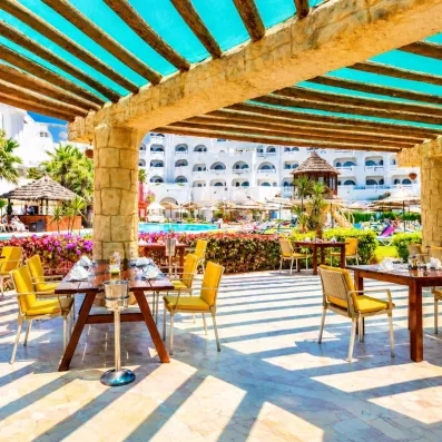 restaurant de la piscine
