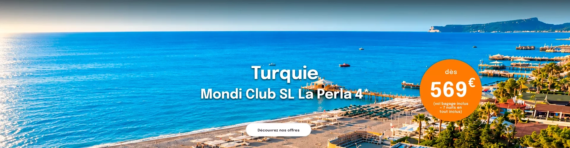 vue sur une plage en Turquie avec la mer Mediterranée
