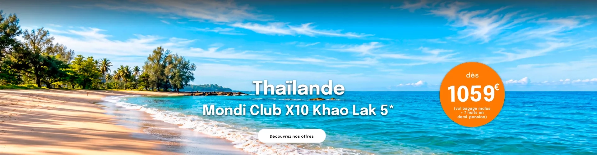 une plage aux eaux turquoise avec cocotiers