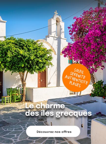 maisons blanches et ciel bleu en grèce
