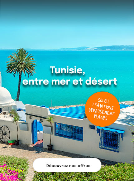 maisons blanches et bleues