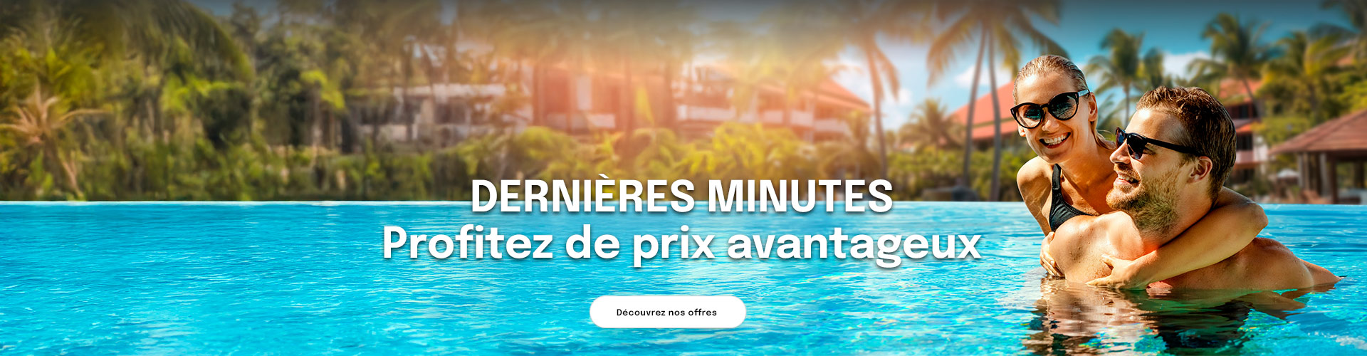 couple dans une piscine