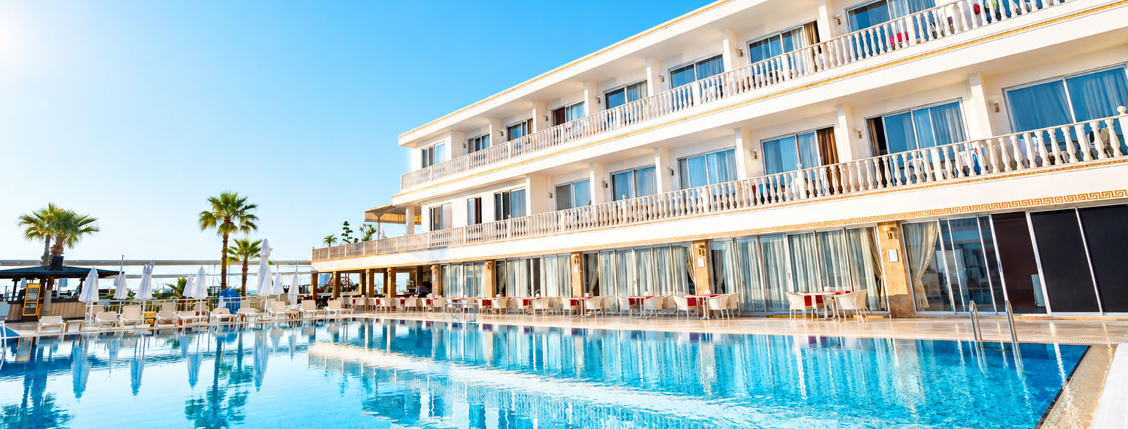 Mondi Club SL La Perla Hotel 4*